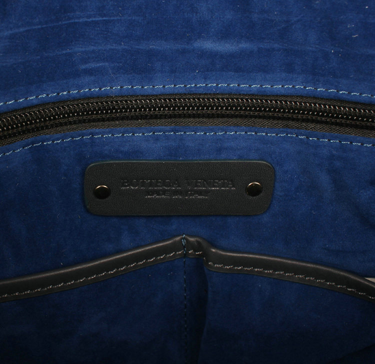Bottega Veneta intrecciato VN briefcase M80009B blue - Click Image to Close